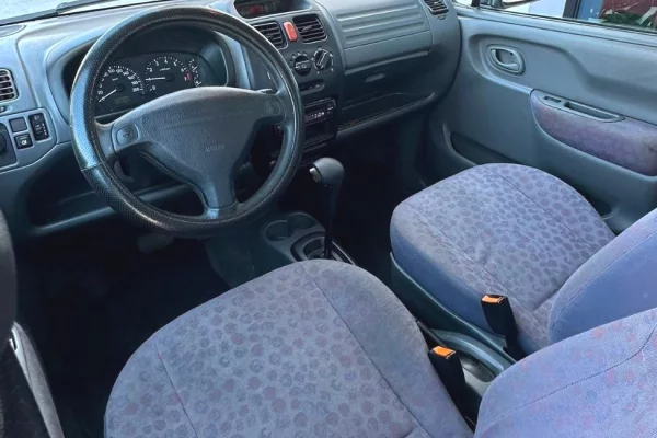 Makina ne shitje ne Tirane, Suzuki, 2001 Benzine,Kambio Automatik Pagesa 1,700  Euro.
