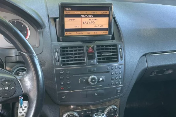 Makina ne shitje ne Fier, Mercedes-Benz, 2008 Diesel,Kambio Automatik Pagesa 4,600  Euro.