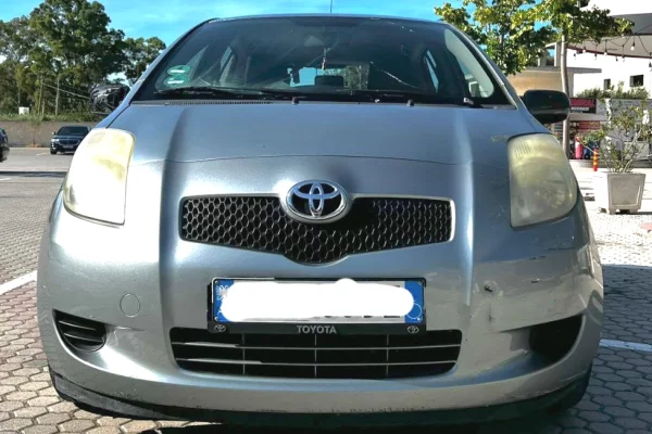 Makina ne shitje ne Tirane, Toyota, 2006 gasoline-gas,Kambio Automatik Pagesa 350,000  Leke.