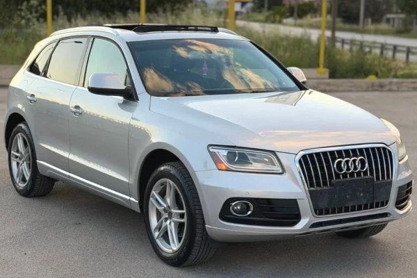 Makina ne shitje ne Tirane, Audi, 2015 Benzine,Kambio Automatik Pagesa 8,900  Euro.