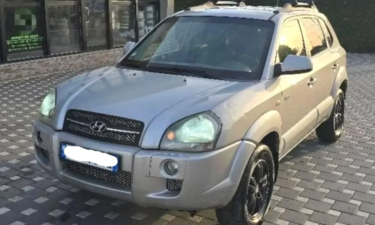 Makina ne shitje ne Durres, Hyundai, 2007 Diesel,Kambio Manual Pagesa 320,000  Leke.