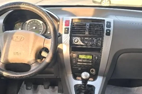 Makina ne shitje ne Durres, Hyundai, 2007 Diesel,Kambio Manual Pagesa 320,000  Leke.