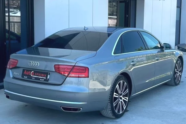 Makina ne shitje ne Tirane, Audi, 2012 gasoline-gas,Kambio Automatik Pagesa 10,500  Euro.