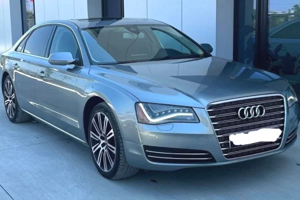 Makina ne shitje ne Tirane - 10,500 Euro
