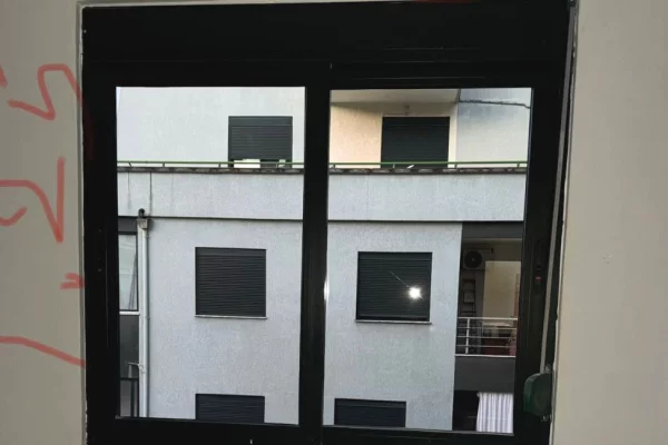🚪 Shiten Dyer dhe Dritare Druri + Dyer Duralumini 🚪