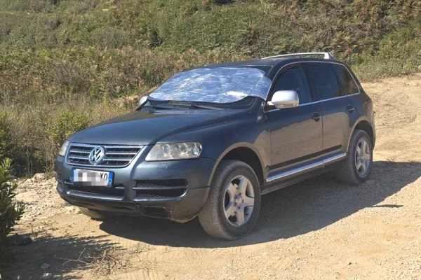 Makina ne shitje ne Tirane - 280,000 Leke