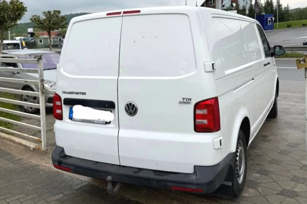 Makina ne shitje ne Tirane, Volkswagen, 2016 Diesel,Kambio Manual Pagesa 7,900  Euro.