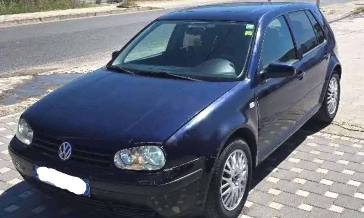 Makina ne shitje ne Durres, Volkswagen, 2002 Diesel,Kambio Automatik Pagesa 240,000  Leke.