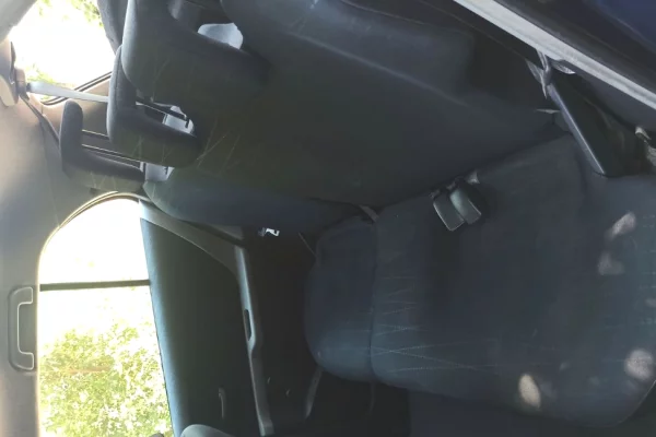 Makina ne shitje ne Tirane, Toyota, 2006 gasoline-gas,Kambio Automatik Pagesa 3,800  Euro.