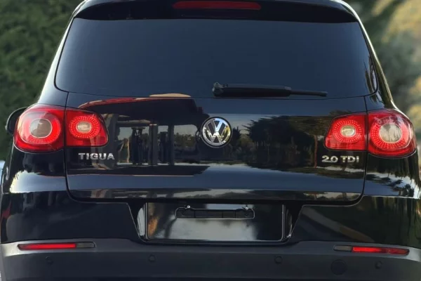 Makina ne shitje ne Vlore, Volkswagen, 2009 Diesel,Kambio Automatik Pagesa 650,000  Leke.