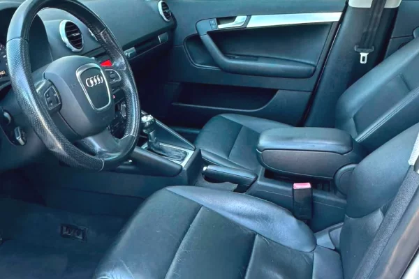 Makina ne shitje ne Tirane, Audi, 2011 Diesel,Kambio Automatik Pagesa 5,800  Euro.
