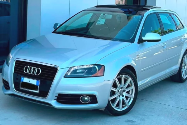 Makina ne shitje ne Tirane, Audi, 2011 Diesel,Kambio Automatik Pagesa 5,800  Euro.