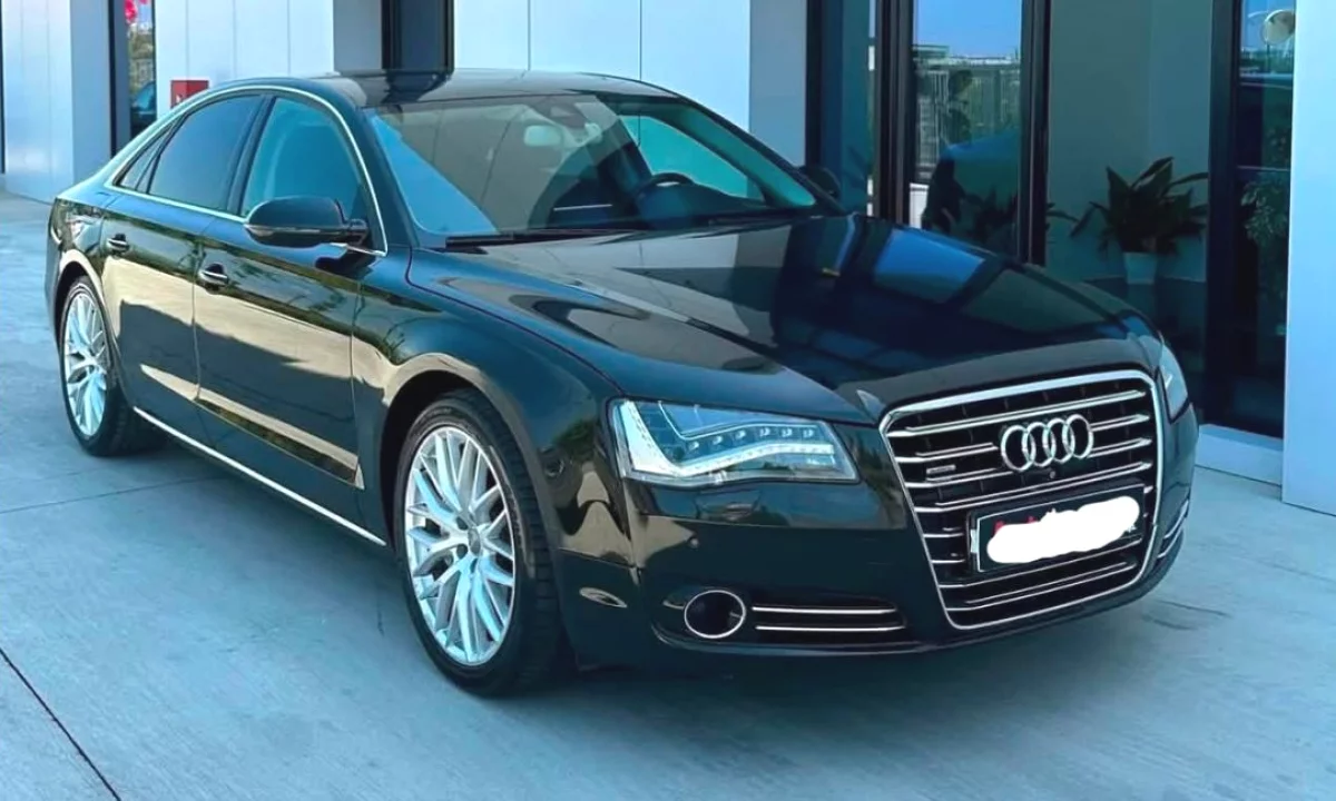 Makina ne shitje ne Tirane, Audi, 2013 Diesel,Kambio Automatik Pagesa 850,000  Leke.