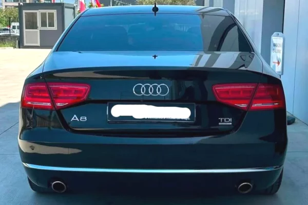 Makina ne shitje ne Tirane, Audi, 2013 Diesel,Kambio Automatik Pagesa 850,000  Leke.