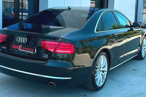 Makina ne shitje ne Tirane, Audi, 2013 Diesel,Kambio Automatik Pagesa 850,000  Leke.
