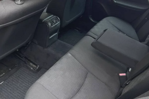 Makina ne shitje ne Berat, Mercedes-Benz, 2007 Diesel,Kambio Manual Pagesa 3,000  Euro.