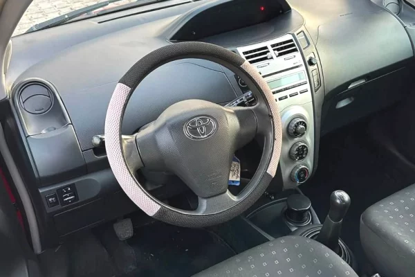 Makina ne shitje ne Tirane, Toyota, 2007 Diesel,Kambio Manual Pagesa 3,000  Euro.