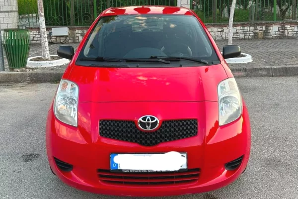 Makina ne shitje ne Tirane, Toyota, 2007 Diesel,Kambio Manual Pagesa 3,000  Euro.