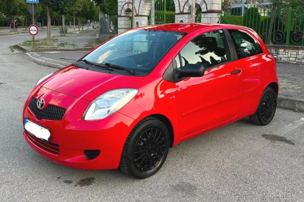 Makina ne shitje ne Tirane - 3,000 Euro