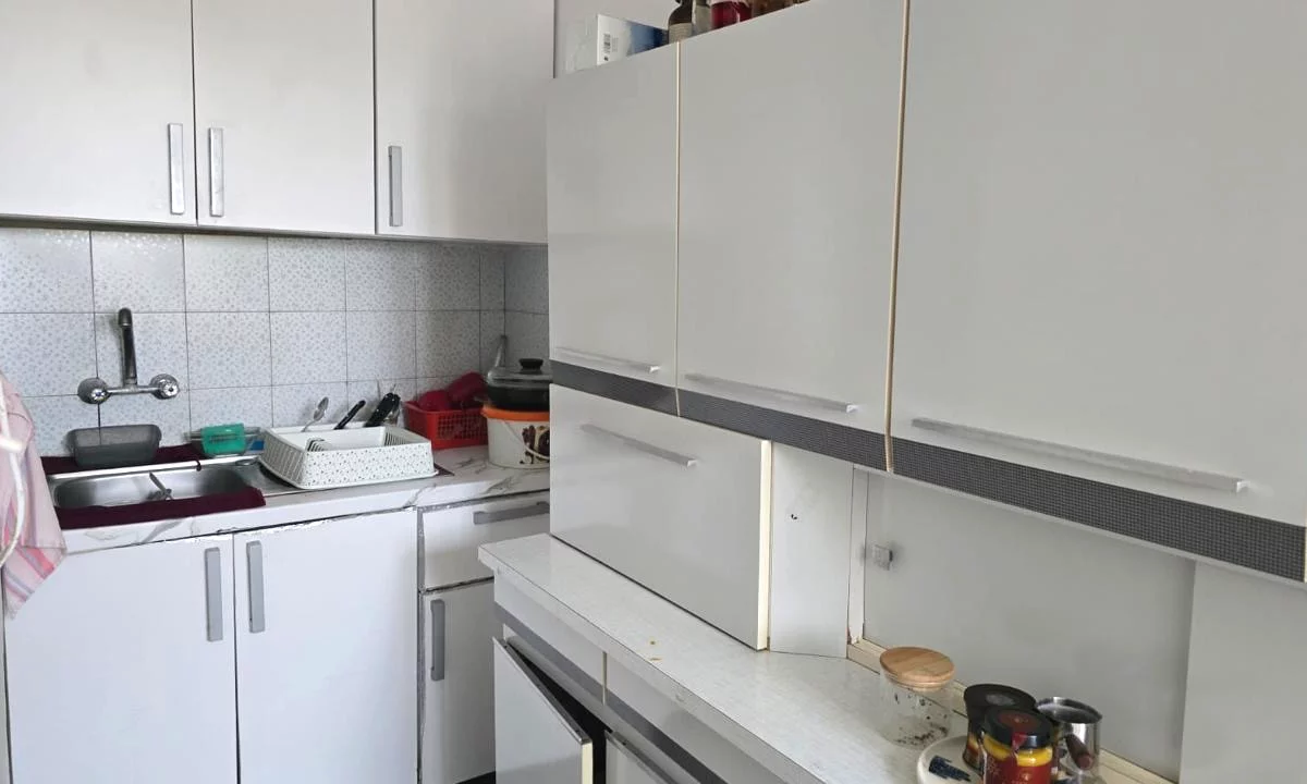 Shtepi me qera Apartament ne Tirane, 2+1, Mobilimi E mobiluar, Pagesa 40,000  Leke.