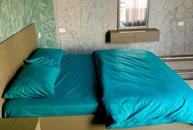 Shtepi me qera Apartament ne Tirane, 3+1, Mobilimi E mobiluar, Pagesa 100,000  Leke.
