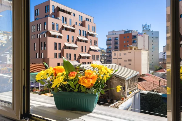 Eskluzive,Jepet me qera apartament modern ne Qender te Tiranes !