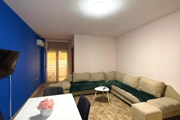 Shtepi me qera Apartament ne Tirane, 1+1, Mobilimi E mobiluar, Pagesa 550  Euro.