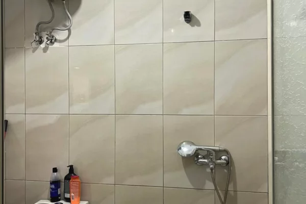 Appartamento in affitto a Tirana 1+1, Arredato