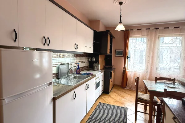 Apartment for rent in Tirana 2+1, Furnished