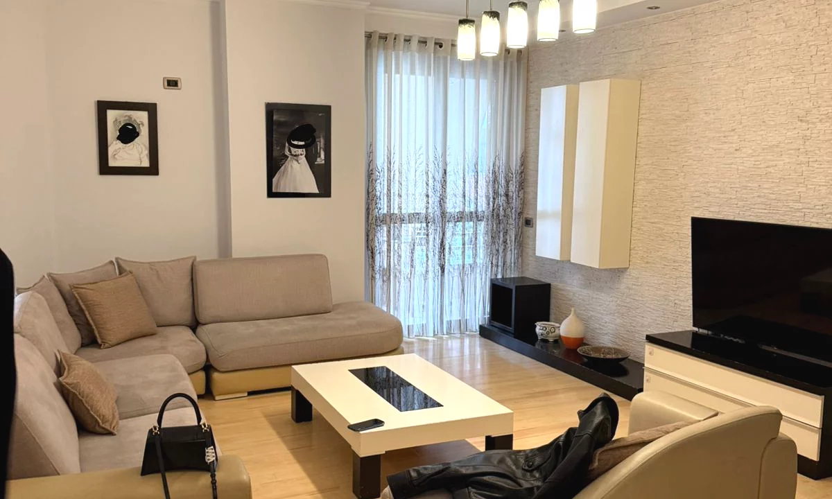 Apartment for rent in Tirana 2+1, Furnished