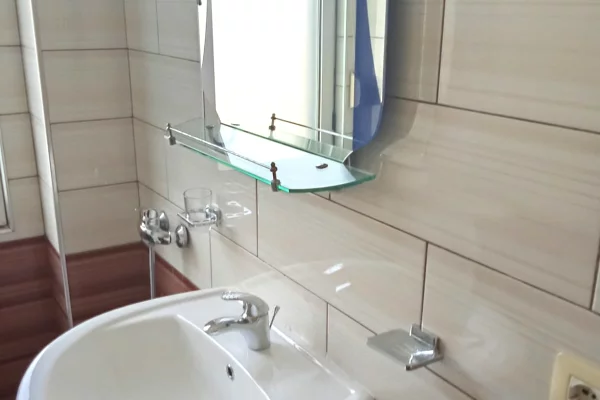 Appartamento in affitto a Tirana 2+1, Arredato