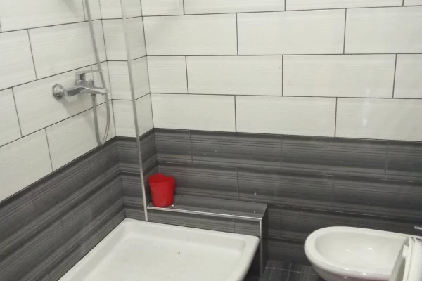 Appartamento in affitto a Tirana 2+1, Arredato