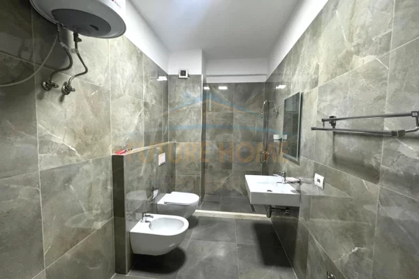 Appartamento in affitto a Tirana 1+1, Arredato