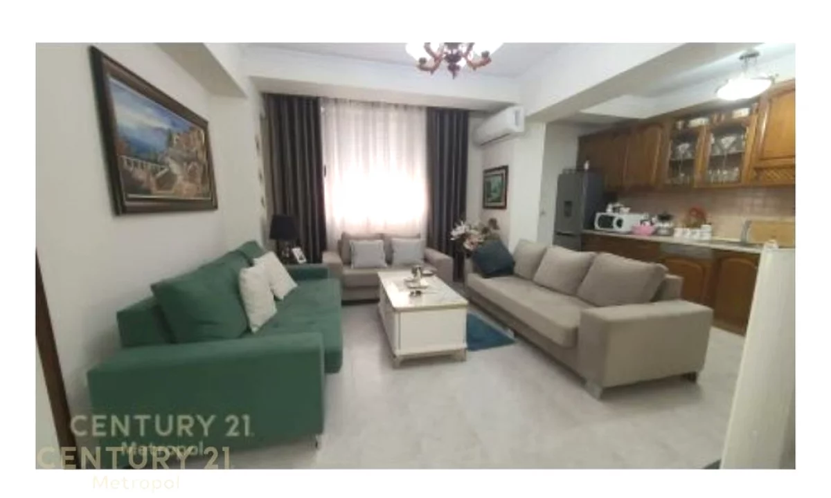 Shtepi me qera Apartament ne Tirane, 2+1, Mobilimi E mobiluar, Pagesa 600  Euro.