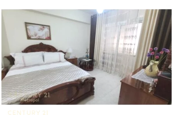 Shtepi me qera Apartament ne Tirane, 2+1, Mobilimi E mobiluar, Pagesa 600  Euro.