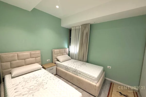 Shtepi me qera Apartament ne Tirane, 2+1, Mobilimi E mobiluar, Pagesa 550  Euro.