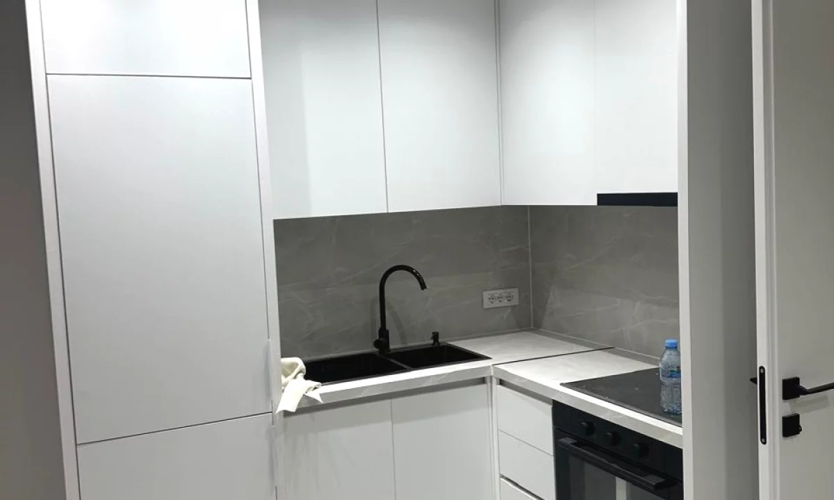 Shtepi me qera Apartament ne Tirane, 2+1, Mobilimi E mobiluar, Pagesa 500  Euro.
