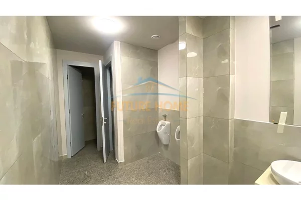 Ambient biznesi me qera 3+1 ne Tirane - 17,000 Euro