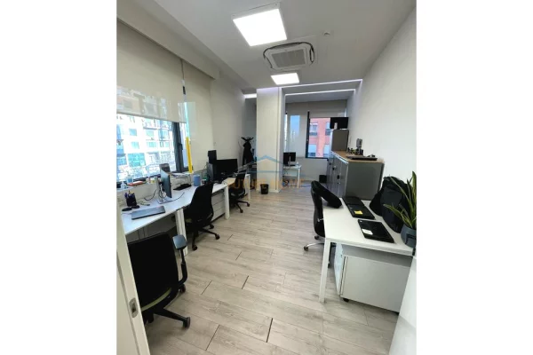 Qera,Zyre,Kompleksi Delijorgji !