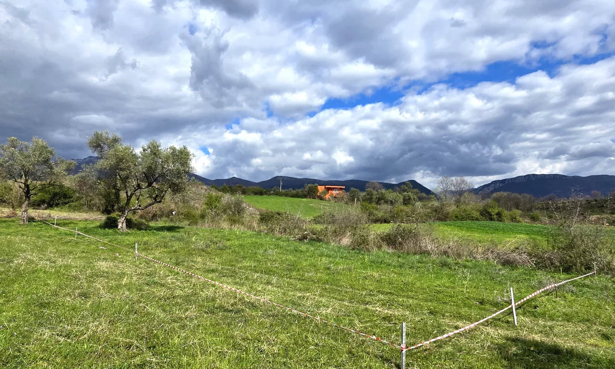 SUPER OKAZIONN 🔥🔥🔥Tirane, shitet toke 400 m2 (Fikas, Mullet, 600M larg Equos)