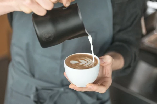 Job Offers for Banakier/e in Tirana