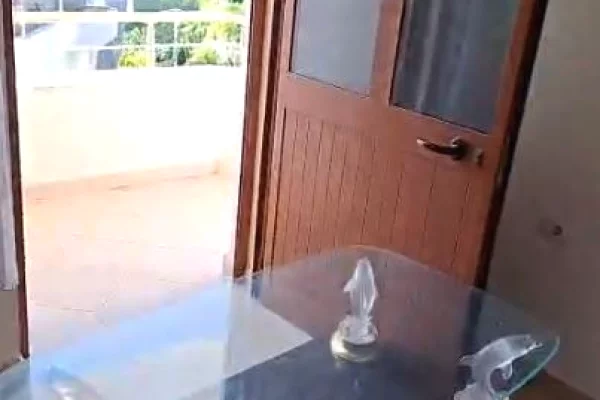 Shtepi me qera Apartament ne Tirane, 2+1, Mobilimi E mobiluar, Pagesa 400  Euro.