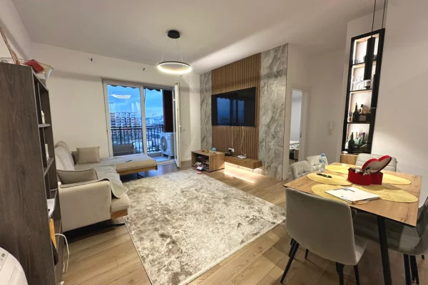 Shtepi ne shitje Apartament ne Tirane, 2+1, Mobilimi E mobiluar, Pagesa 150,000  Euro.