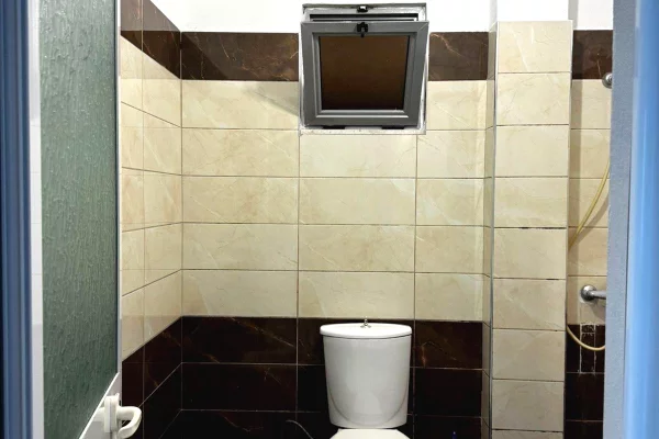 Shtepi me qera Apartament ne Tirane, 1+1, Mobilimi E mobiluar, Pagesa 33,000  Leke.