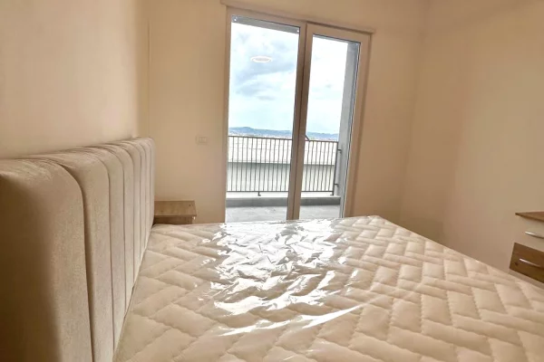 Shtepi me qera Apartament ne Tirane, 2+1, Mobilimi E mobiluar, Pagesa 500  Euro.