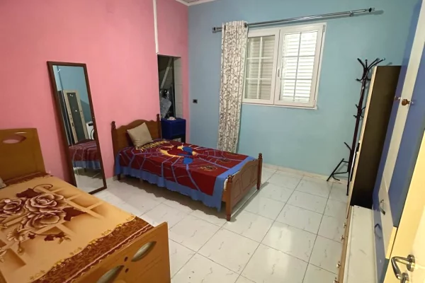 Shtepi me qera Shtepi Private ne Tirane, 2+1, Mobilimi E mobiluar, Pagesa 500  Euro.