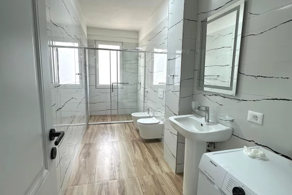 Shtepi me qera Apartament ne Tirane, 1+1, Mobilimi E mobiluar, Pagesa 35,000  Leke.