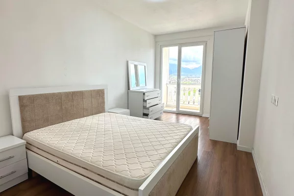 Shtepi me qera Apartament ne Tirane, 1+1, Mobilimi E mobiluar, Pagesa 35,000  Leke.