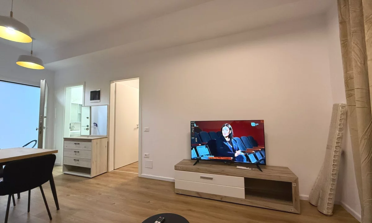 Shtepi me qera Apartament ne Tirane, 1+1, Mobilimi E mobiluar, Pagesa 40,000  Leke.