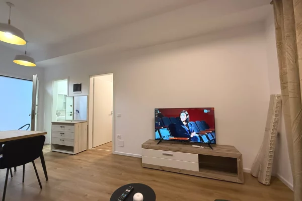 Shtepi me qera 1+1 ne Tirane - 40,000 Leke